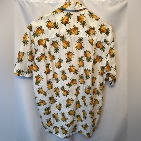 Hawaii Station Vintage Size Medium Men’s Pineapple Cotton Button Down - Picture 4 of 7